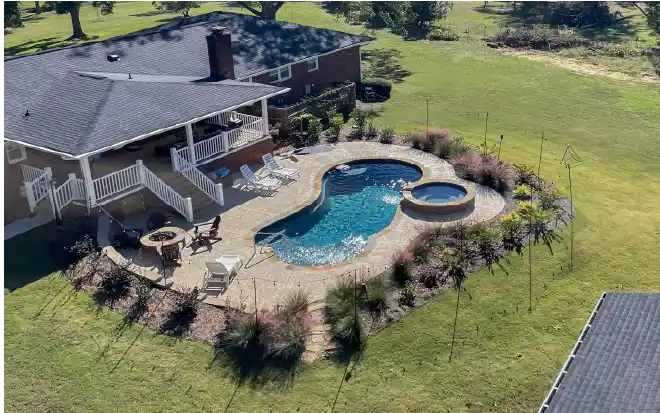 Professional fiberglass pool builders in Athens, GA